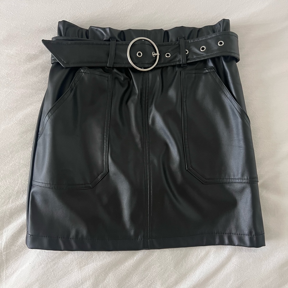 Mini leather skirt
